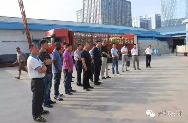 城厢|记事|湖北省住建厅、设计院领导及专家一行 莅临星河集团参观指导